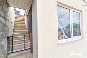 Photo 27- click for photo gallery